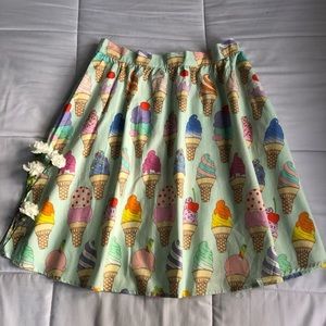 Retrolicious ice creme cone print skirt NWOT